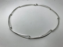 Thin Elongated Link Necklace