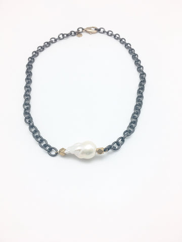 Malin Choker Oxidized White